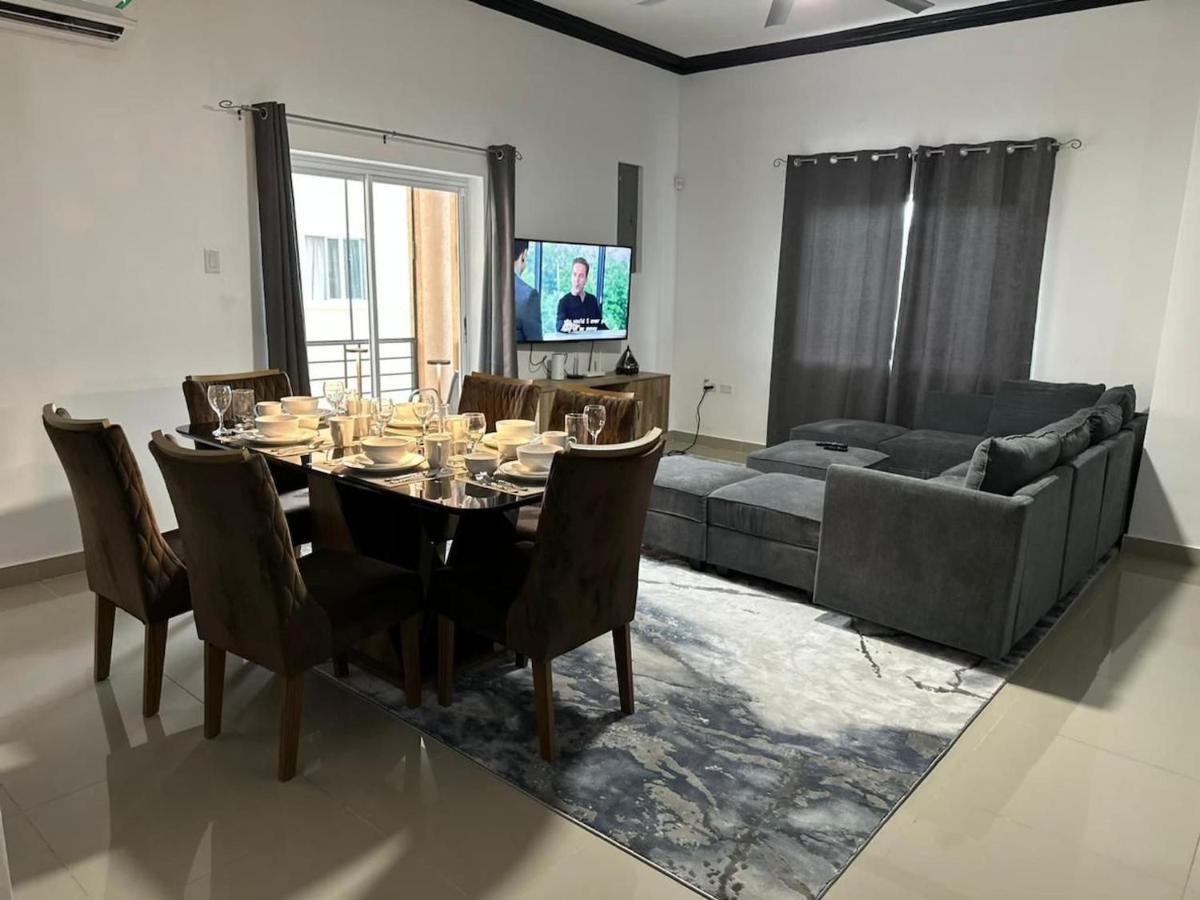 Brand New Pool Manor Park With Wifi Centrally-Located Kingston Extérieur photo